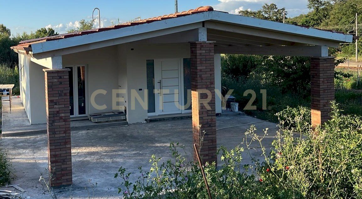 FACCIATA FUSINI.jpeg - Magazzino SP59 12, Grosseto - foto 2