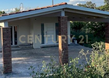 FACCIATA FUSINI.jpeg - Magazzino SP59 12, Grosseto - foto 2