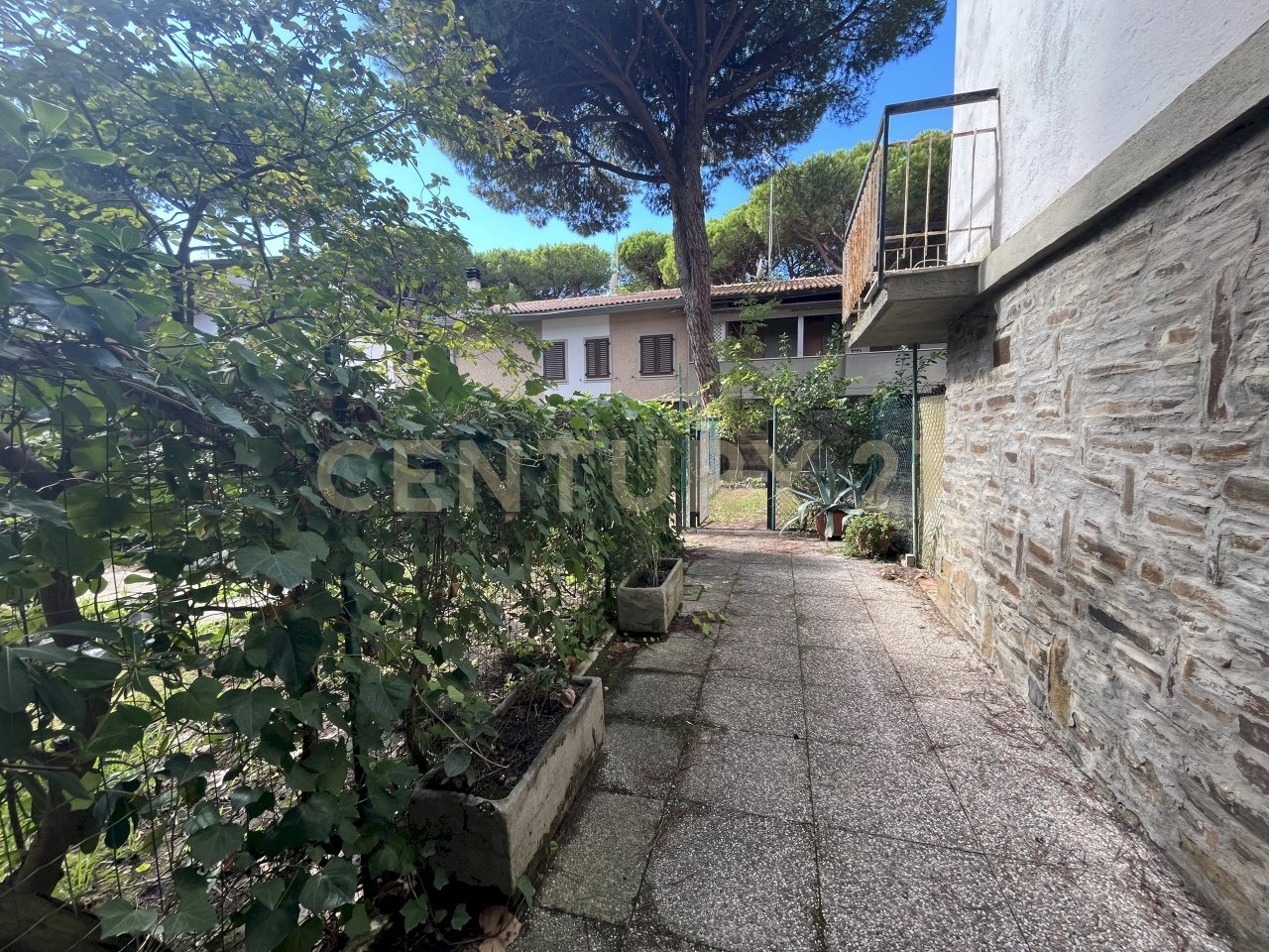 ingresso al giardino privato - Appartamento Via delle Ginestre 1b, Grosseto - foto 3