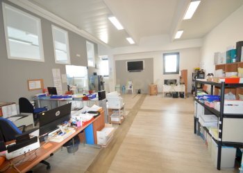 DSC_0011.JPG - Ufficio Via Ambra 33/A, Grosseto - foto 10