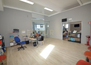 DSC_0019.JPG - Ufficio Via Ambra 33/A, Grosseto - foto 14