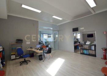 DSC_0020.JPG - Ufficio Via Ambra 33/A, Grosseto - foto 15