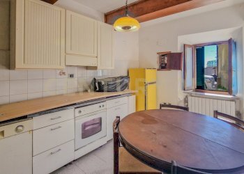 cucina - Appartamento Via del Gioco 25, Roccastrada - foto 5