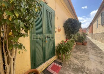 esterno2.jpg - Trilocale Via delle Pile 29, Monte Argentario - foto 6