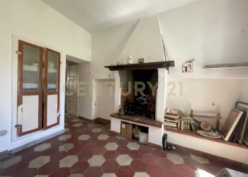 camino.jpg - Terratetto - Terracielo Corso Italia 39, Orbetello - foto 3