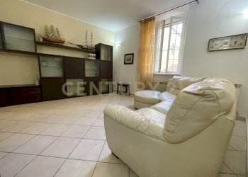 living.jpg - Appartamento Via Vincenzo Gioberti 119, Orbetello - foto 3