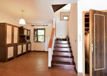 entrata - Casale Frazione Colognora snc, Pescaglia - foto 9