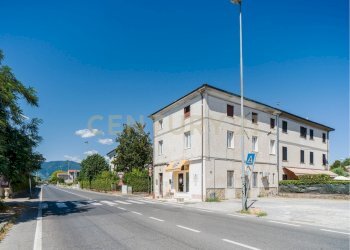 Esterno1 - Appartamento Via del Popolo 138/B, Lucca - foto 25