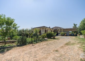 viale - Villa Via Romana Ovest 369, Porcari - foto 4