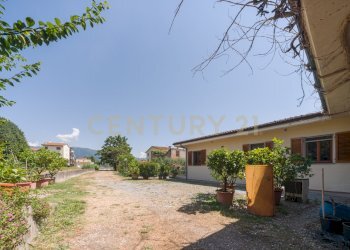 esterno5 - Villa Via Romana Ovest 369, Porcari - foto 10