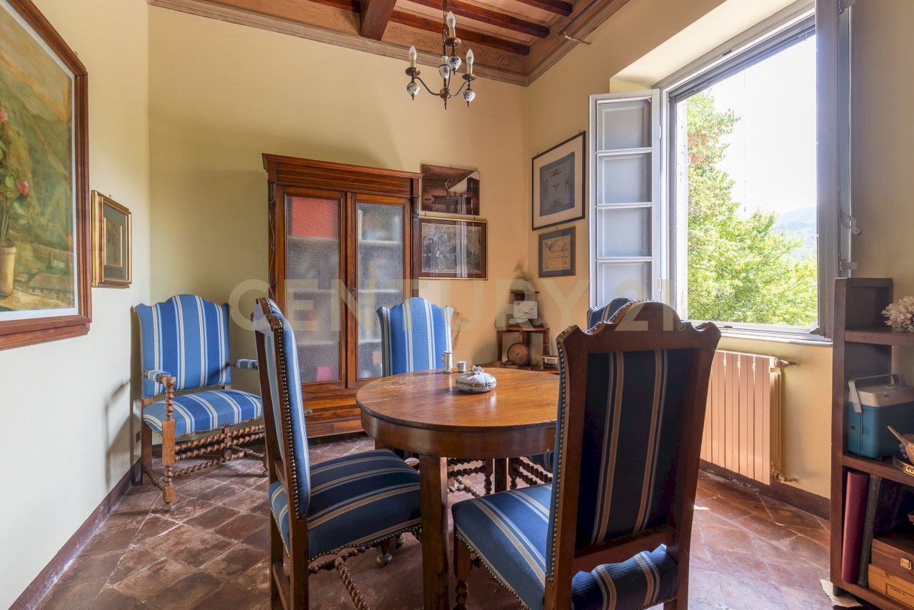 Soggiorno - Casa indipendente Viale San Francesco 6, Borgo a Mozzano - foto 2