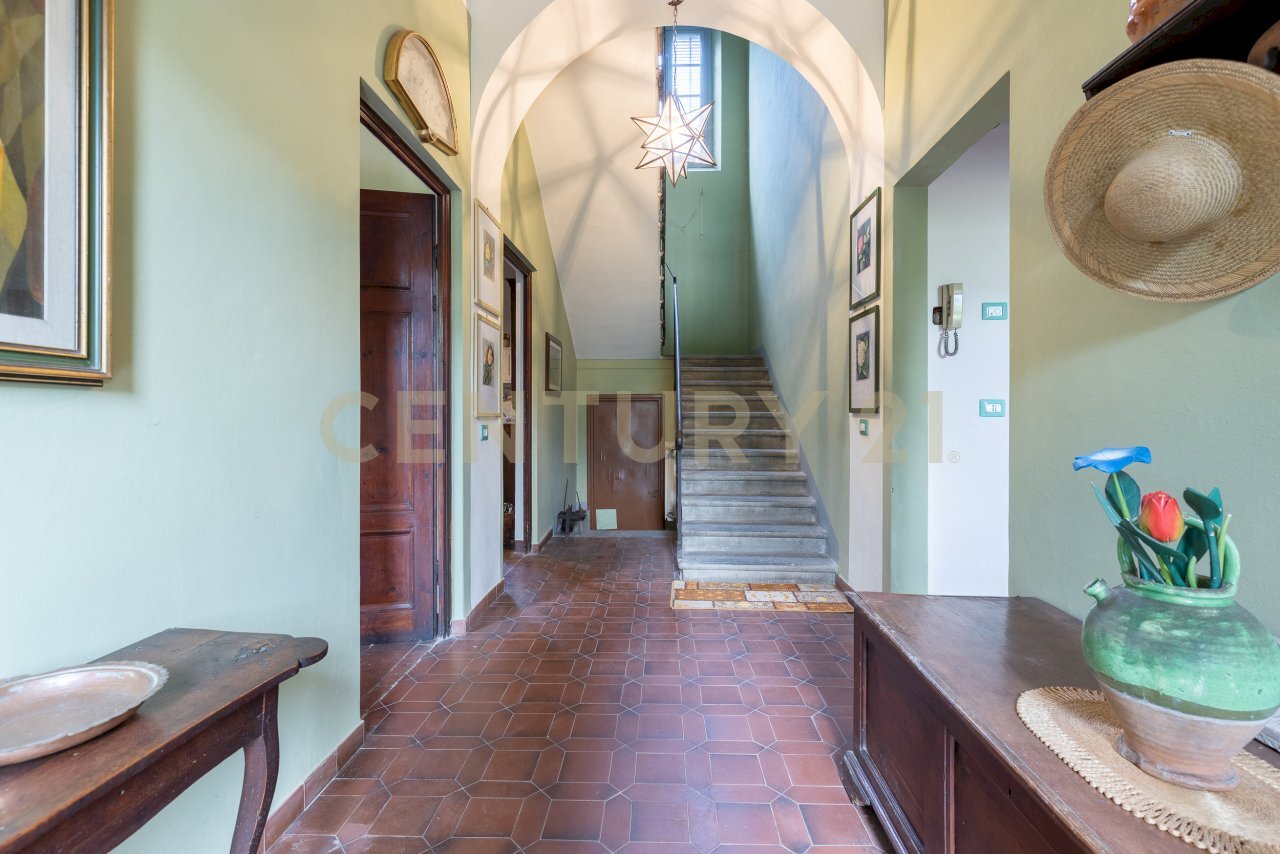 Ingresso - Casa indipendente Viale San Francesco 6, Borgo a Mozzano - foto 3