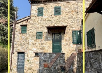 Esterno 6 tag.JPG - Rustico Località Deccio di Brancoli 3100, Lucca - foto 5