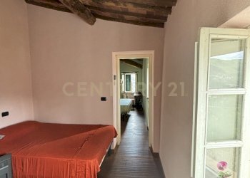 Studio-seconda camera.JPG - Rustico Località Deccio di Brancoli 3100, Lucca - foto 22