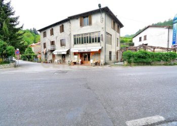 1001-80 Gramolazzo (100)-WR.jpg - Albergo - Struttura ricettiva Rimessa di Agliano 20, Minucciano - foto 1