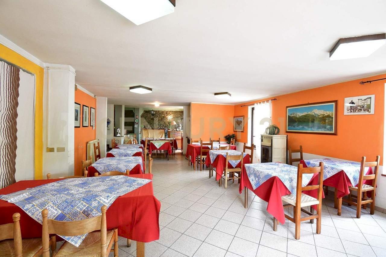 1001-80 Gramolazzo (139)-WR.jpg - Casa indipendente Rimessa di Agliano 20, Minucciano - foto 1