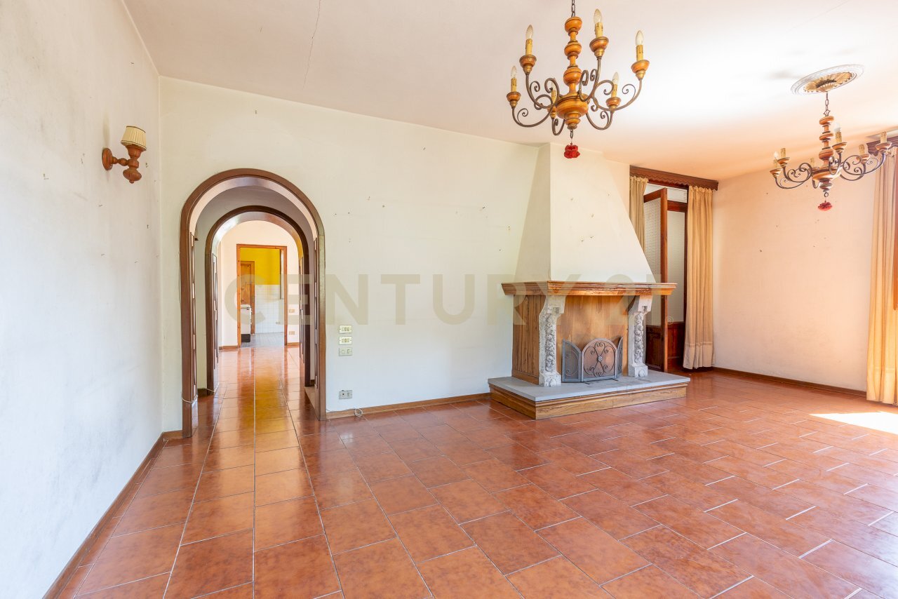 Soggiorno Sala - Casa indipendente Via Salita  18, Borgo a Mozzano - foto 1