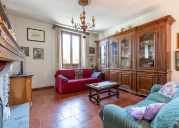 new deal marzo 25 8.jpg - Independent house Via Salita  18, Borgo a Mozzano - photo 9