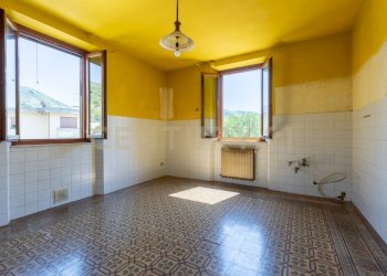 Cucina - Casa indipendente Via Salita  18, Borgo a Mozzano - foto 15