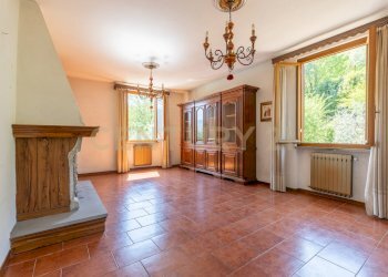Soggiorno Sala - Casa indipendente Via Salita  18, Borgo a Mozzano - foto 24