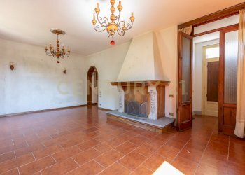 Soggiorno Sala - Casa indipendente Via Salita  18, Borgo a Mozzano - foto 27