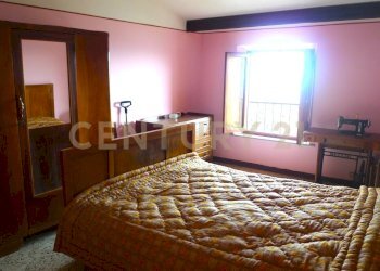 camera da letto - Independent house Via di Matraia 76, Capannori - photo 11