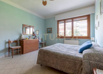 Camera1.jpg - Casa indipendente Via Santa Maria del Giudice 503, Lucca - foto 9