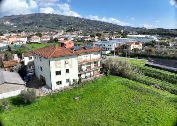 DJI_20250316103210_0016_V.JPG - Appartamento Via di Campo 24, Pescia - foto 1