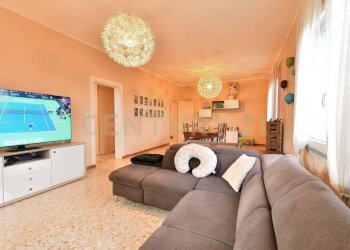 0191020-3 Camigliano (2).JPG - Appartamento Via Stradone di Camigliano 123, Capannori - foto 3