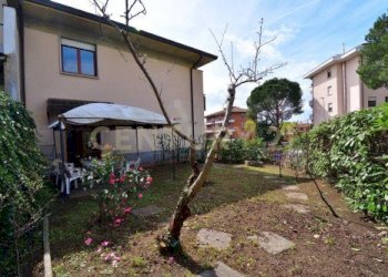 20230331170747-746586-12.jpg - Independent house Via Vincenzo Bellini 14, Montecatini-Terme - photo 3