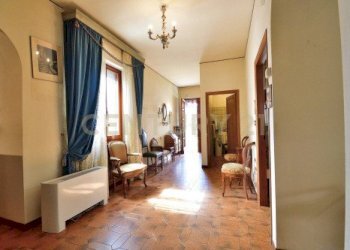 20230331170916-746586-26.jpg - Independent house Via Vincenzo Bellini 14, Montecatini-Terme - photo 10