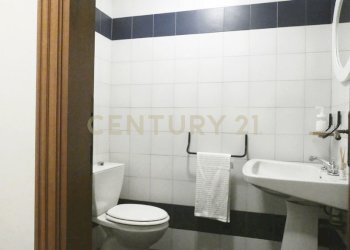 P1010334LR Via Carlo Del Prete Ufficio.jpg - Ufficio Via Barsanti e Matteucci 51, Lucca - foto 20