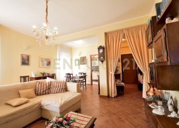 38381001-85 Monsagrati (13).JPG - Appartamento Lucca - foto 2