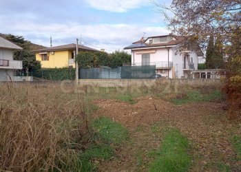 20241204_112822.jpg - Terreno edificabile Via Cavour, Lavagno - foto 1