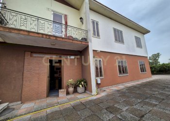 20250520_183047.jpg - Villa via capitello 72, Concamarise - foto 2