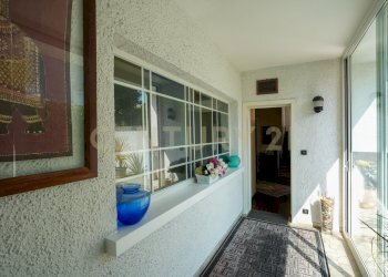 Porticato - Villa Via F. Petrarca 11, Legnago - foto 5