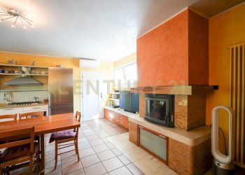 Soggiorno/Cucina 2 - Villa Via F. Petrarca 11, Legnago - foto 15