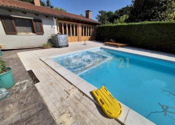 Piscina - Villa Via Ramo Campagnol 3, Cerea - foto 9