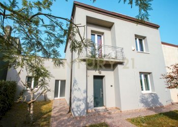 WhatsApp Image 2024-12-24 at 14.40.45 (5).jpeg - Villa Via Frescà 84, Cerea - foto 1