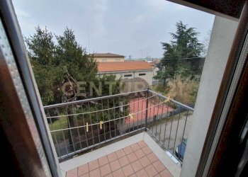 Vista balcone camera matrimoniale - Trilocale via Mantova, Cerea - foto 5