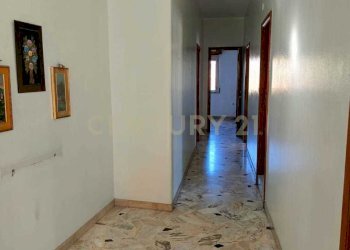 2.jpg - Quadrilocale Via Omero 65, Bronte - foto 2