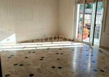 7.jpg - Quadrilocale Via Omero 65, Bronte - foto 7