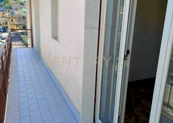 18.jpg - Quadrilocale Via Omero 65, Bronte - foto 18