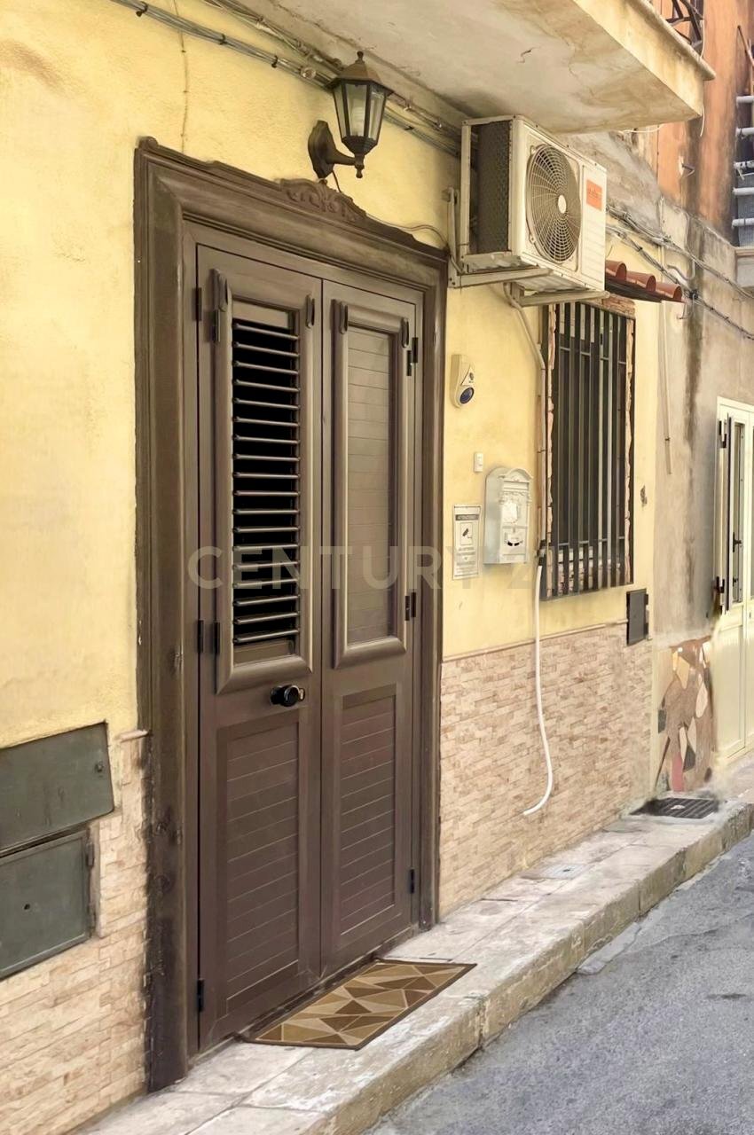 2.jpg - Bilocale Via Ciro Menotti 61, Gela - foto 1