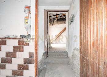 2024_07_2024070300353-872738-2.jpg - Trilocale Via Gravina 42, Tremestieri Etneo - foto 2