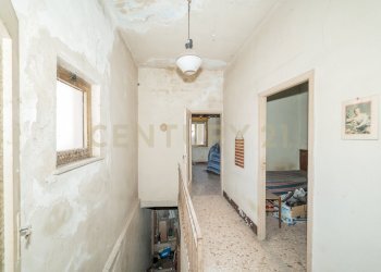 DSC03354.jpg - Casa indipendente Via IV Traversa 21, Belpasso - foto 5