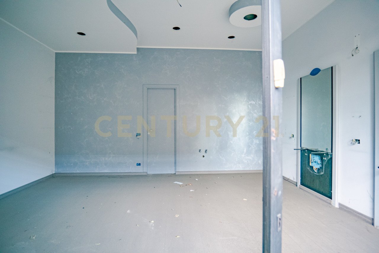 2022_03_20220307183822-648426-19.jpg - Locale Commerciale Via Provinciale 194, Santa Venerina - foto 1