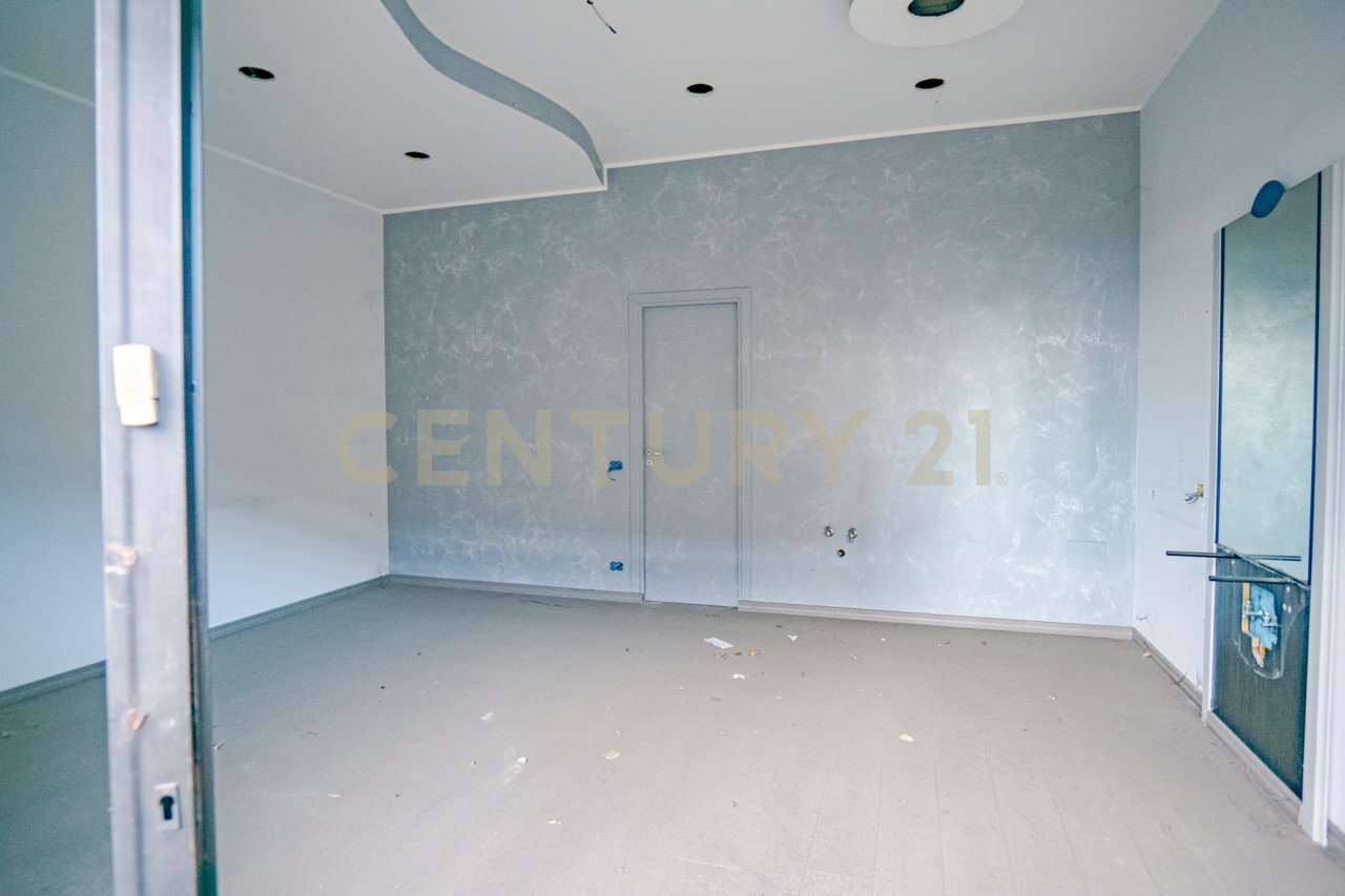 2022_03_20220307183827-648426-20.jpg - Locale Commerciale Via Provinciale 194, Santa Venerina - foto 2