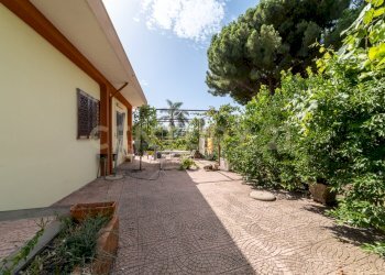 DSC02811.jpg - Villa Strada 9 Praiola 6, Riposto - foto 6