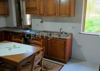 2.jpg - Trilocale Via Umberto 182, Caronia - foto 2